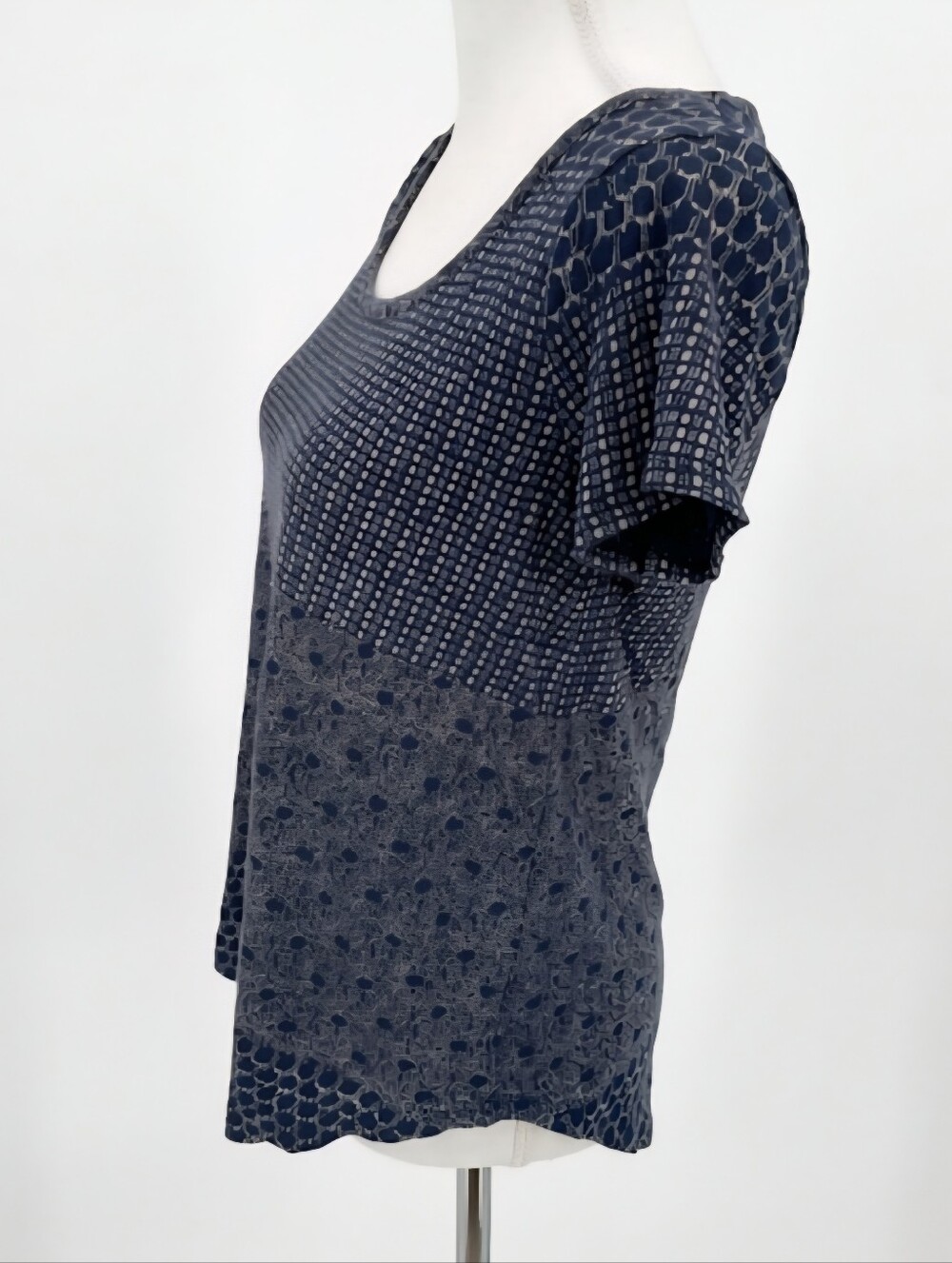 Lucky Brand Navy Blue Signature Style Top! - Picture 9 of 9
